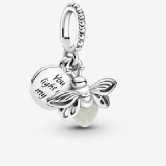 ❤️BEAUTIFUL FIREFLY DANGLE CHARM- BRAND NEW AND FITS ANY PANDORA BRACELET❤️ - Picture 5 of 5